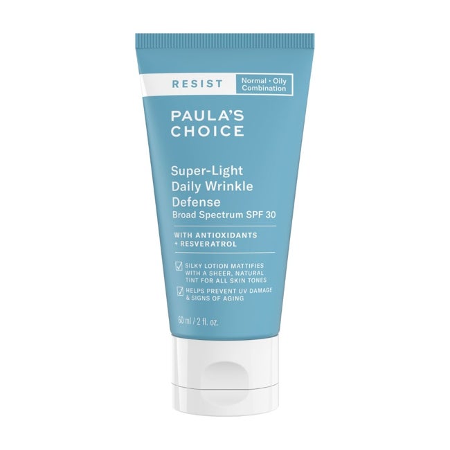Hidrate el fluido SPF50 anti-agencia de la elección de Paula.